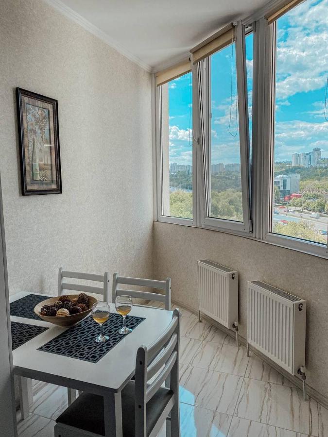 Beautiful Sky Apartment Chişinău Extérieur photo